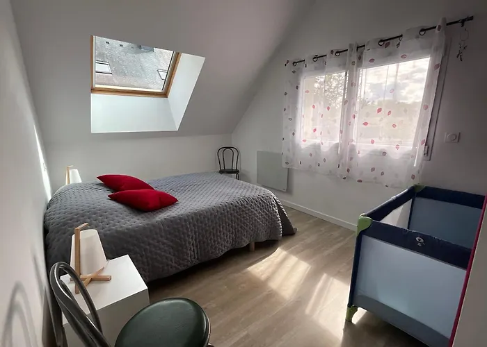 Appartement Meuble Camors