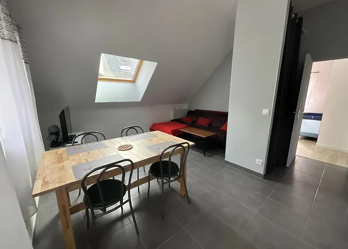 Appartement Meuble Camors
